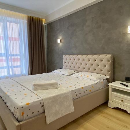 Apartament Lux Chisinau Ngoại thất bức ảnh