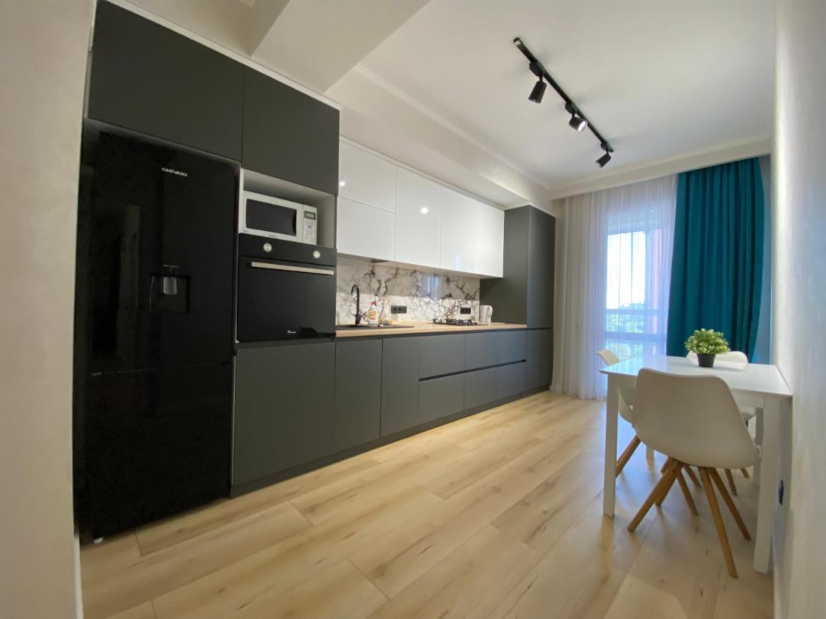 Apartament Lux Chisinau Ngoại thất bức ảnh