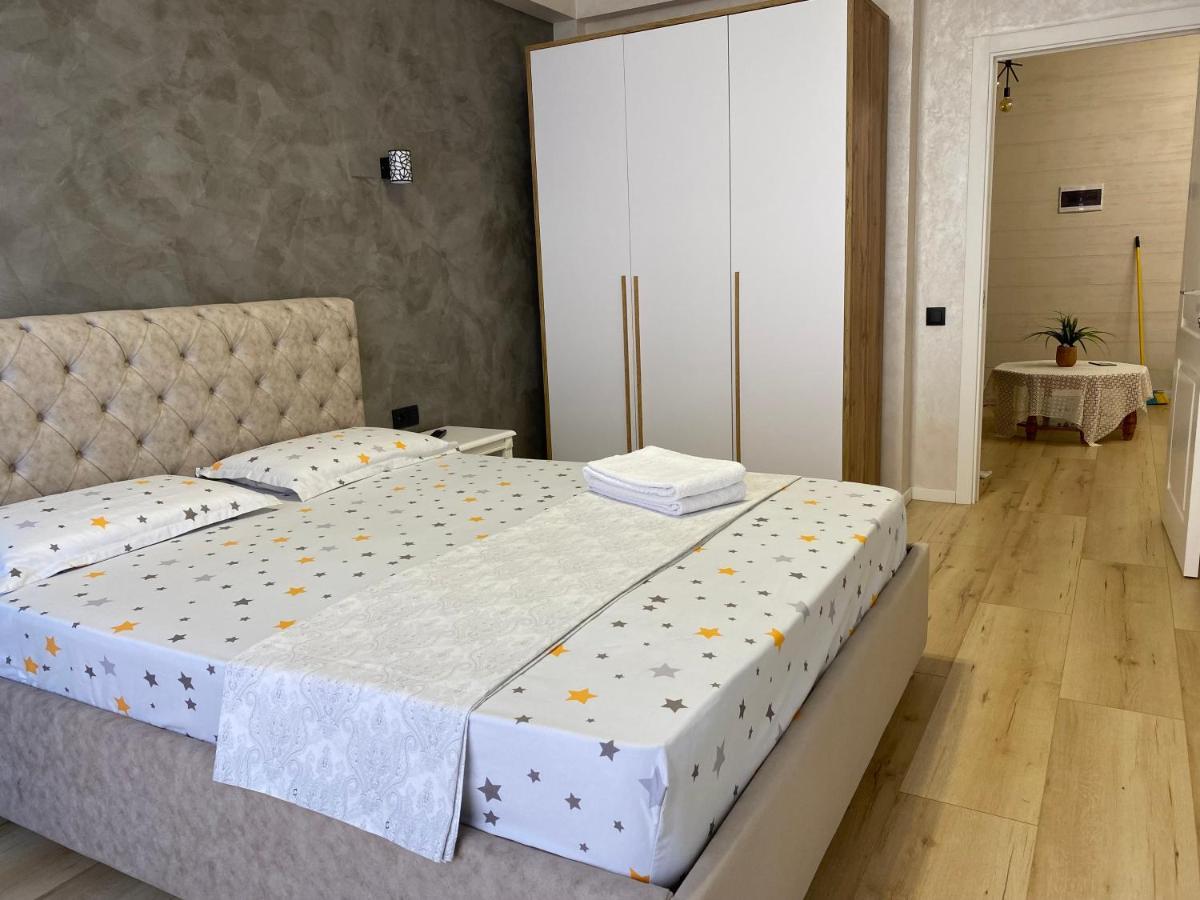 Apartament Lux Chisinau Ngoại thất bức ảnh