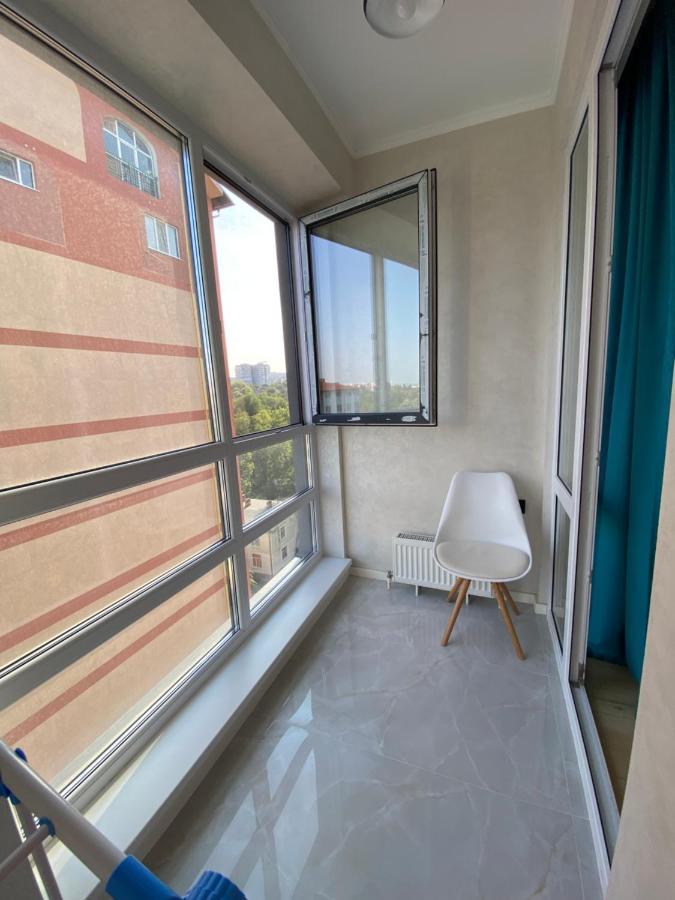 Apartament Lux Chisinau Ngoại thất bức ảnh