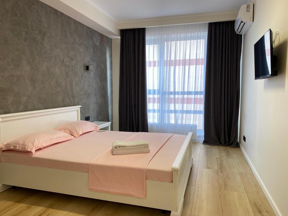 Apartament Lux Chisinau Ngoại thất bức ảnh