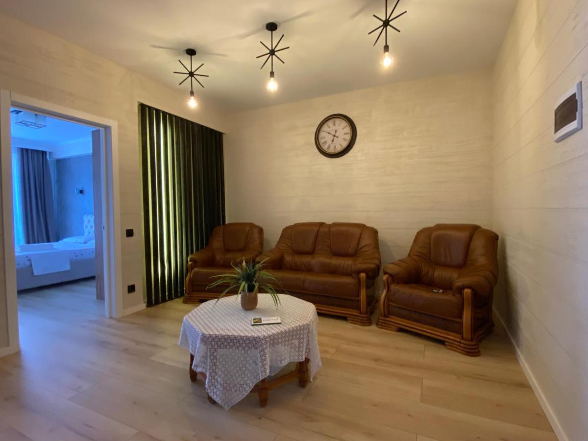 Apartament Lux Chisinau Ngoại thất bức ảnh