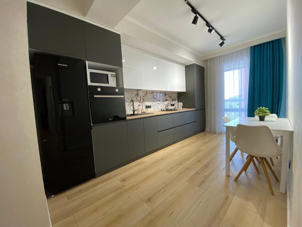 Apartament Lux Chisinau Ngoại thất bức ảnh