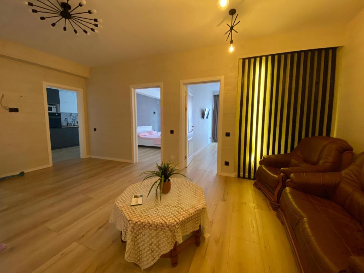 Apartament Lux Chisinau Ngoại thất bức ảnh