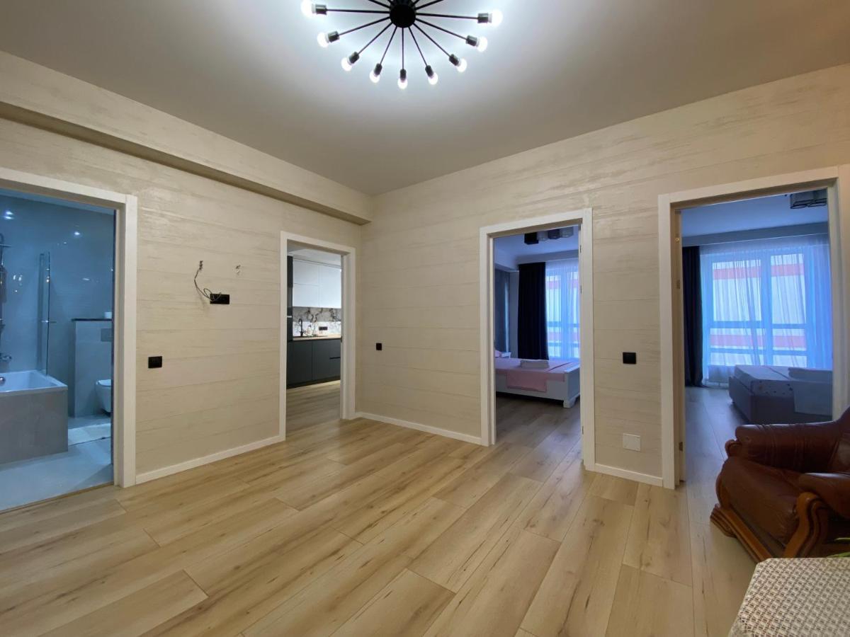 Apartament Lux Chisinau Ngoại thất bức ảnh