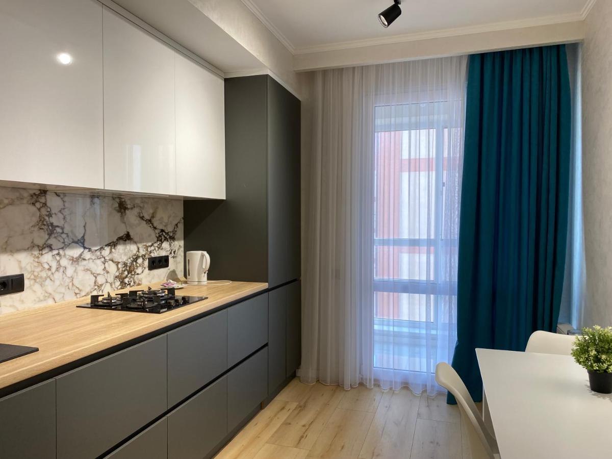 Apartament Lux Chisinau Ngoại thất bức ảnh